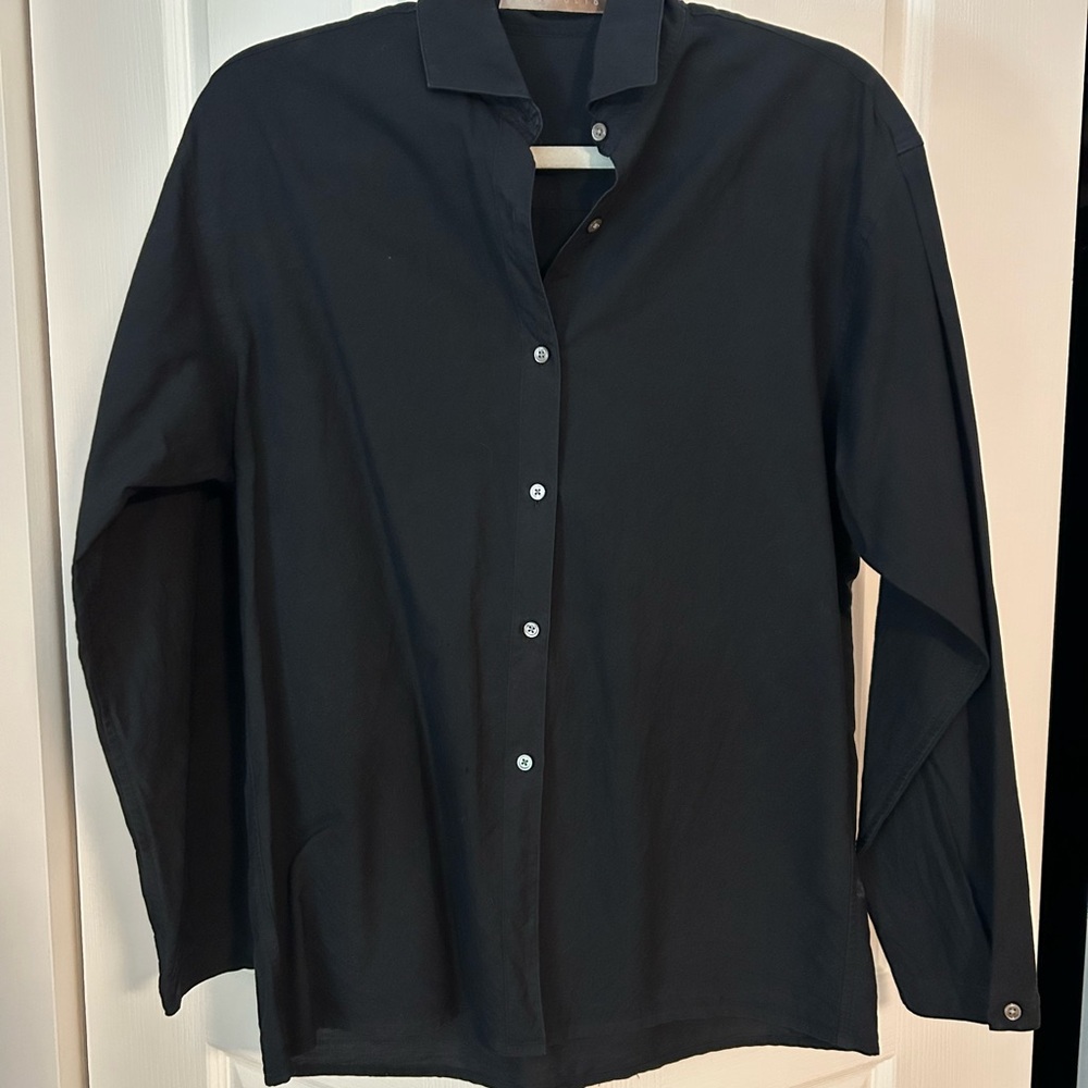 Perry Ellis Black Button Down Shirt